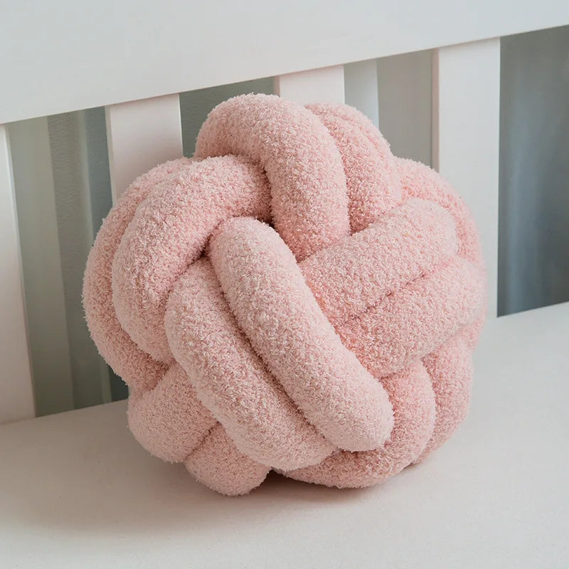 European Minimalist Pillows